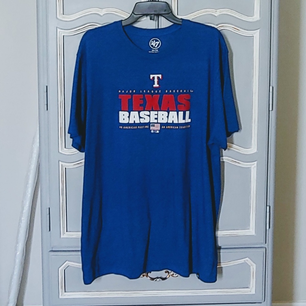 *SOLD* Texas T-shirt & Travel Book Duo Package!